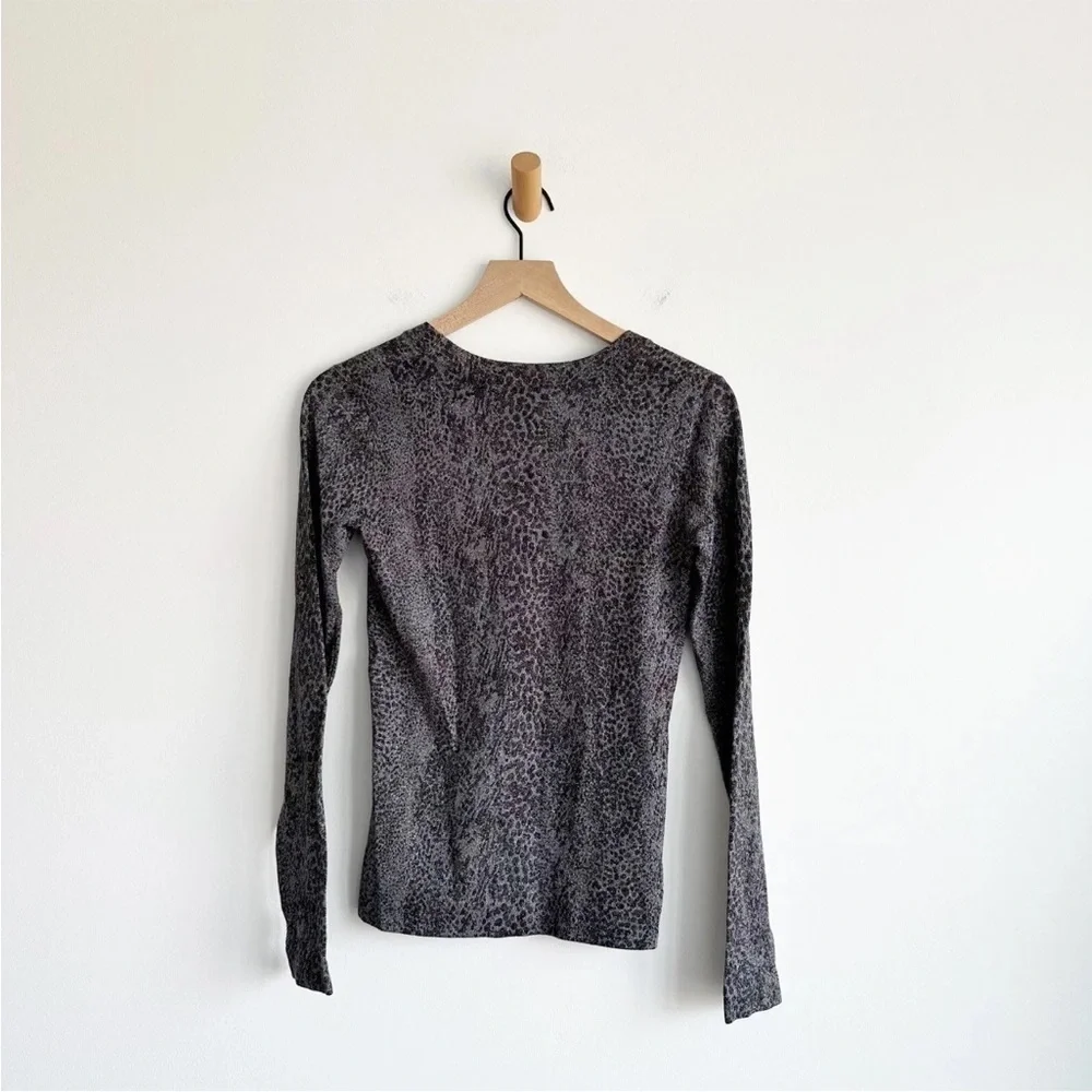 Diane Von Furstenberg DVF Sweater Snake Print Grey Black Metallic Size Small